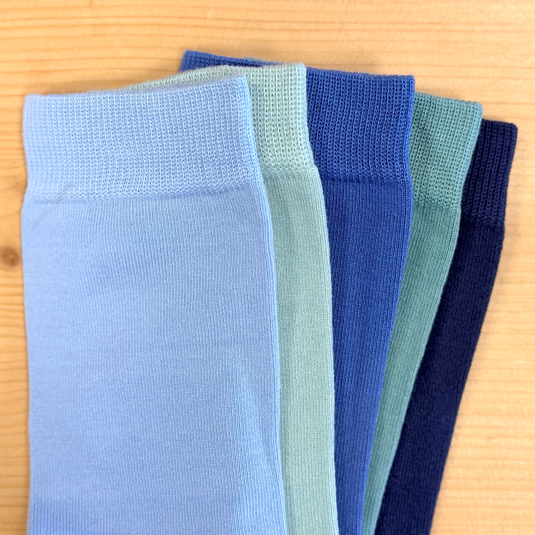 Luxury Plain Colour Socks Accents – 5 Pair Gift Set