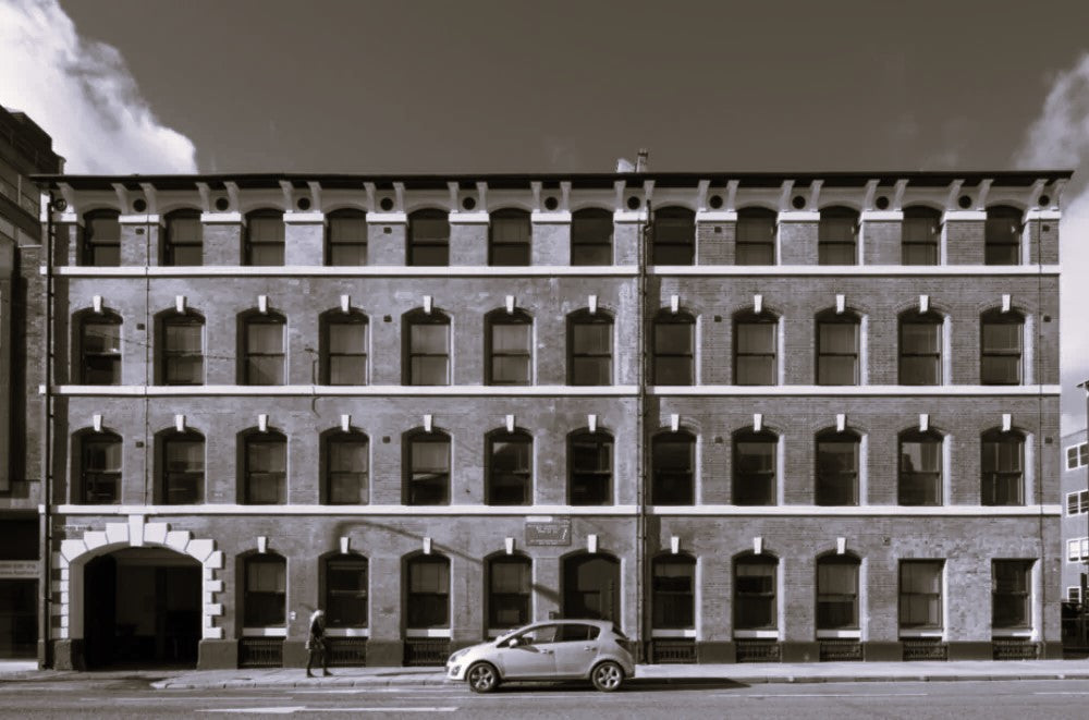 JEMSOX_FACTORY_bw.jpg