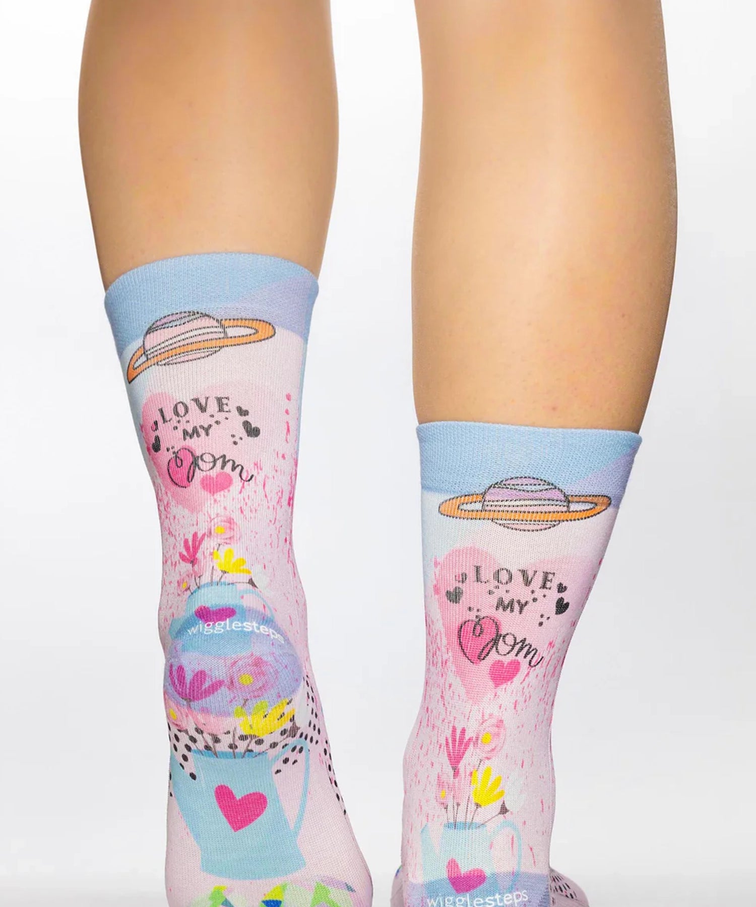 LOVEMOMLadiesSocks2_826b879b-ab04-491b-babf-8259a917d6e3.webp
