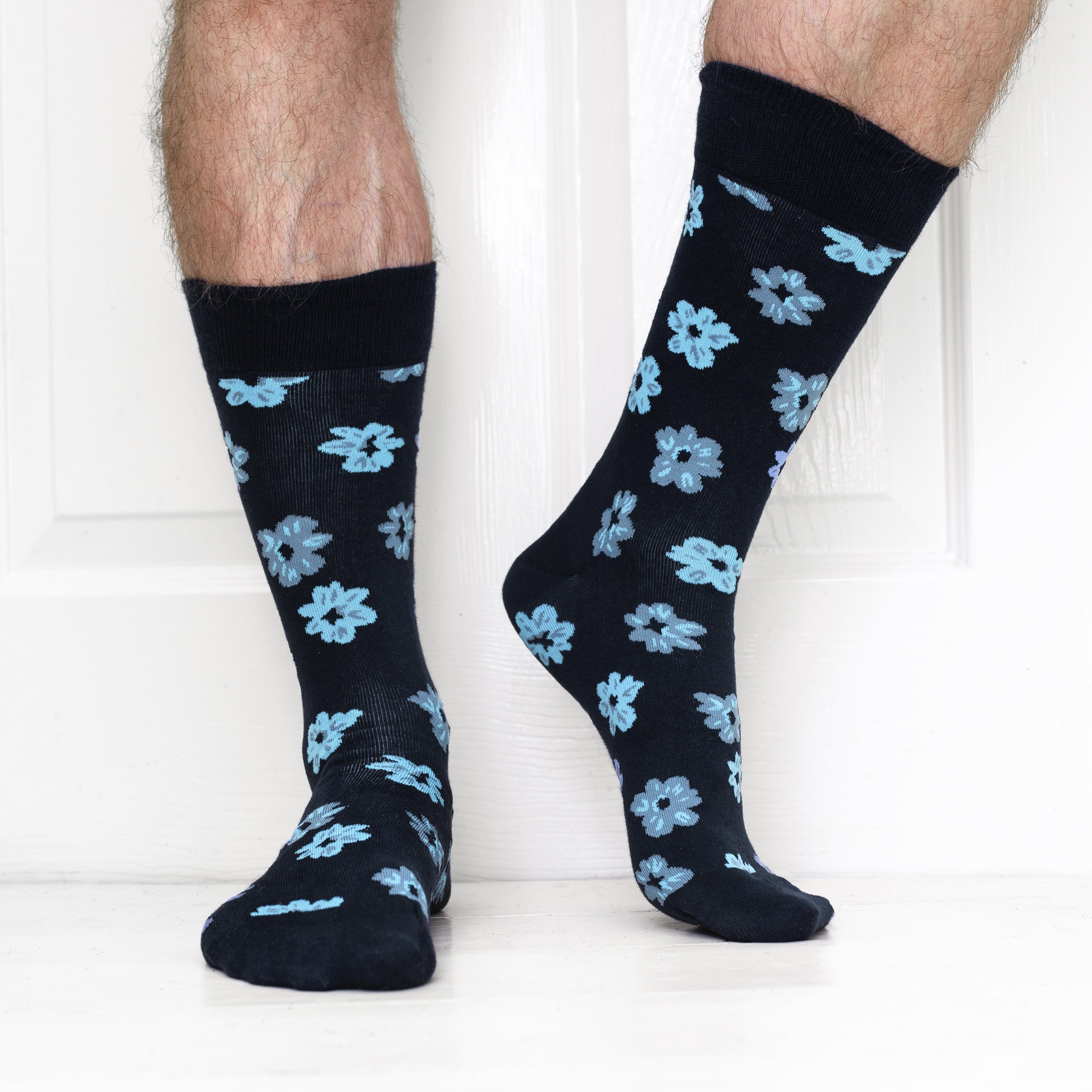 Ditsy Flower Mens Socks - Jemsox